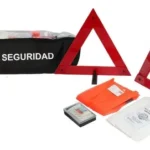 3212-G KIT REGLAMENTARIO SIN MATAFUEGO CONT. MANTA-CHALECO-BOTIQUIN-JUEGO BALIZA COD. 3212-G
